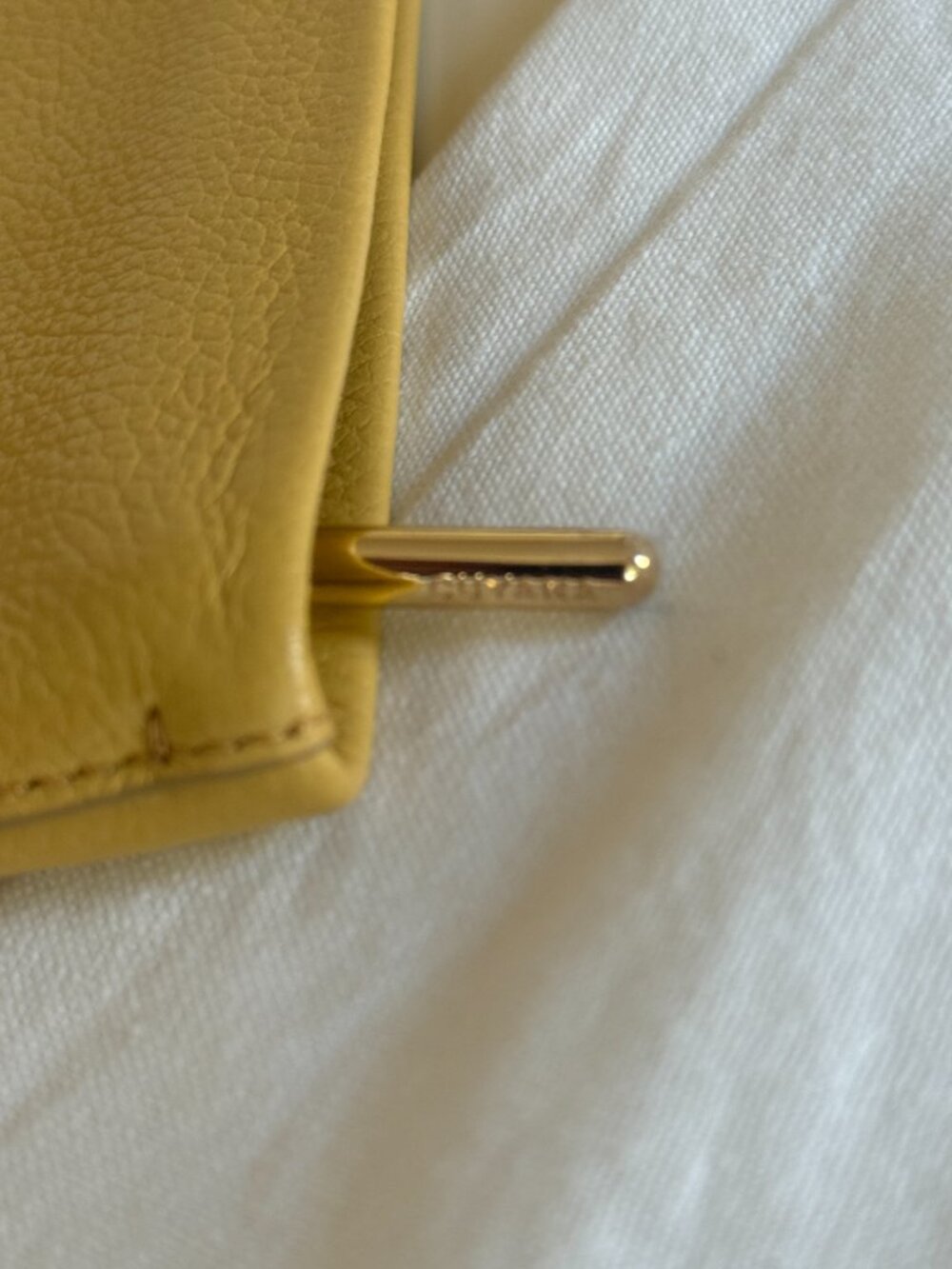 Cuyana Zipper Pouch - Picture 6 of 14